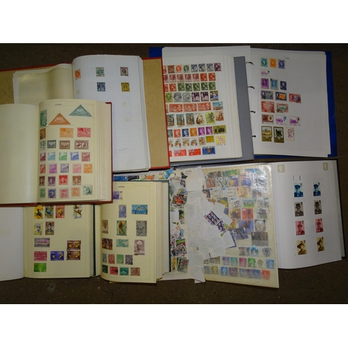 71 - An All-World accumulation of stamps in eight albums and loose, with Great Britain, etc.... 