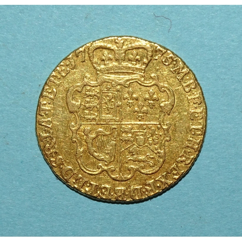 179 - George III gold guinea 1775, 4th portrait, 24mm diameter, 8.4g.