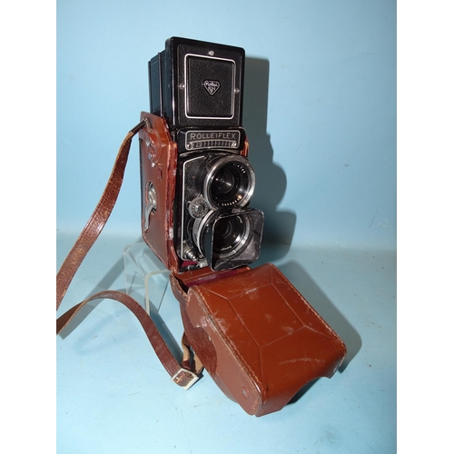 202 - A wide-angle Rolleiflex TLR camera, serial no.W2490465, with Carl Zeiss Distagon f4 55mm lens, hood ... 