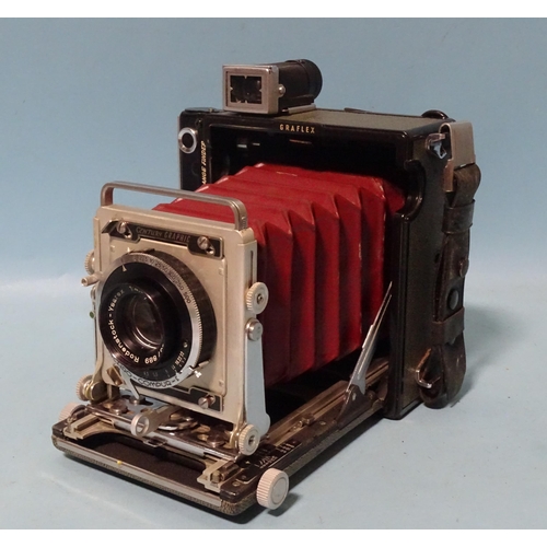 233 - A Graflex Century Graphic 2¼'' x 3¼'' press camera, serial no.528304, red bellows, Rodenstock - Ysar... 