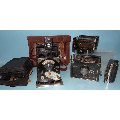 271 - A Newman & Guardia New Ideal Sibyl folding plate camera, with Ross Xpres f4.5 136mm lens, a Plau... 