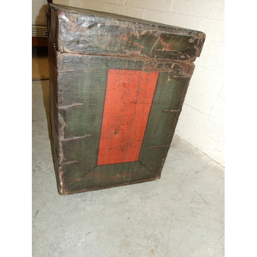 59 - An antique Thai hessian-covered wood box with painted decoration to the front and sides, the lid and... 