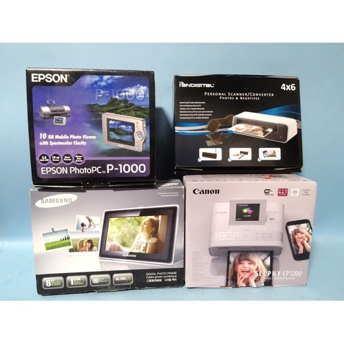 256 - A Samsung digital photograph frame, Epson Photo PC P-100 Viewer, Cahon Selphy CP1200 Printer, Pandig... 