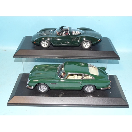 101 - Auto Art, 1/18 scale Jaguar XJ13 and an Aston Martin DB5, (both with display cases), (2).... 