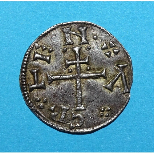 438 - Danes of York, Cnut (900-910) penny, Cnut around patriarchal cross, rev: cun.net.ti around small cro... 