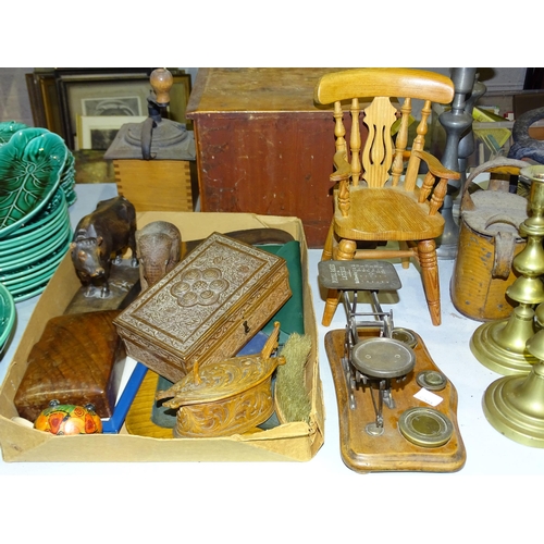 121 - A set of brass postal scales with weights by John Heath, Birmingham, on wooden base, a small wooden ... 