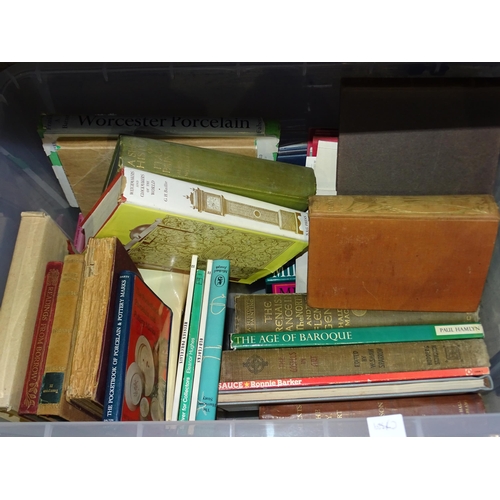 35 - A quantity of books on art, collecting, etc.