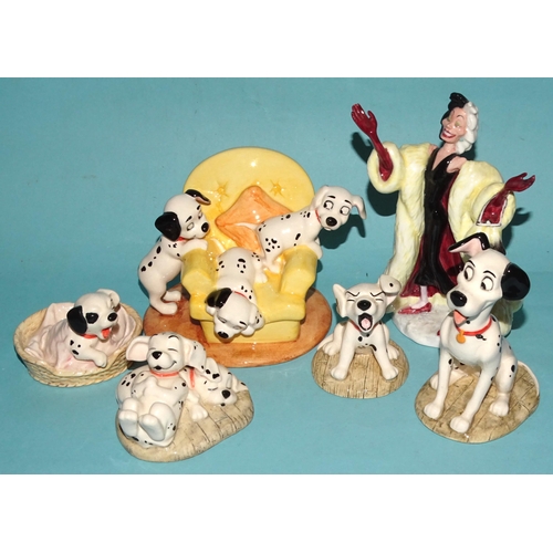 138 - Twelve Royal Doulton 101 Dalmatians figures: 'Cruella De Vil' DM1, 'Penny' DM2, 'Penny and Freckles'... 