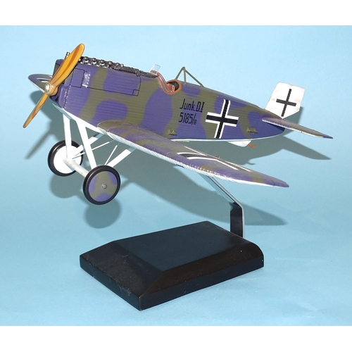 643 - A Thomas Gunn Junker D1 plane 5185/18, on stand, (boxed).