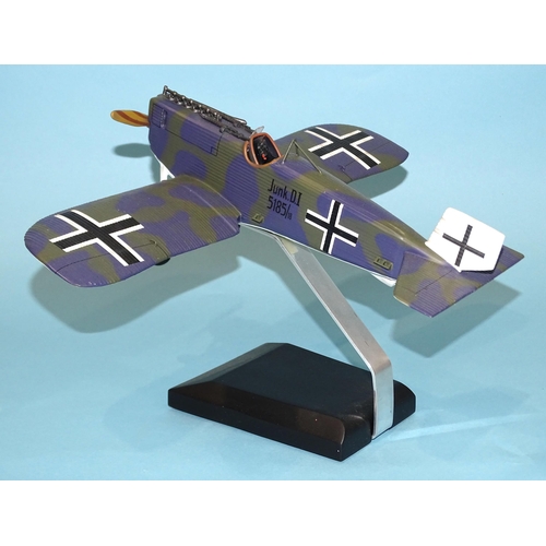 643 - A Thomas Gunn Junker D1 plane 5185/18, on stand, (boxed).