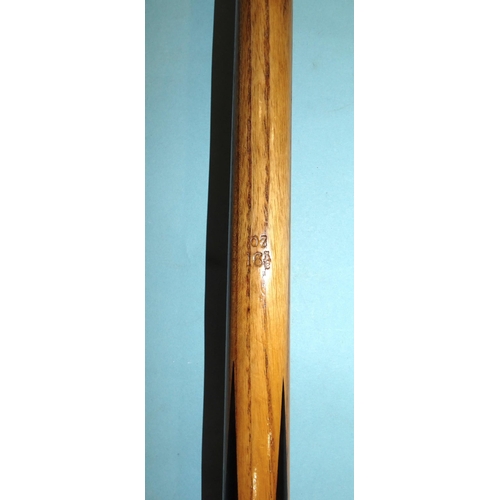 669 - A collection of three snooker cues: 'The Camkin Cue' 58'' 17½oz, 'Joe Davis 146' with red and white ... 