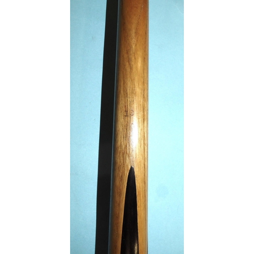 670 - A collection of three snooker cues: 'The Perfect Cue - Peall' 58'', 'Joe Davis 147', 58'' 16oz, and ... 