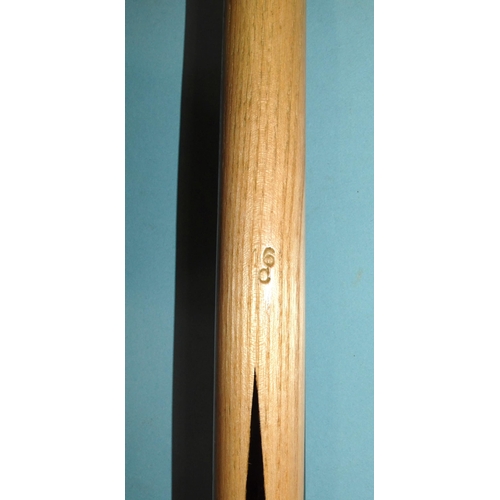 670 - A collection of three snooker cues: 'The Perfect Cue - Peall' 58'', 'Joe Davis 147', 58'' 16oz, and ... 