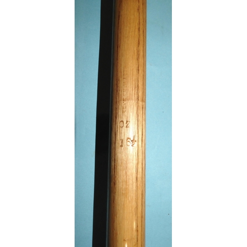 671 - A collection of three snooker cues: 'The Cannon Match Cue', 58'' 17oz, 'Willie Smith Record Cue', 58... 