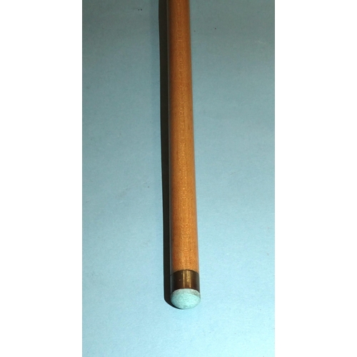 673 - A collection of three snooker cues: 'The Claude Faulkner Cue', 57½'', 'Special Joe Davis' snooker cu... 