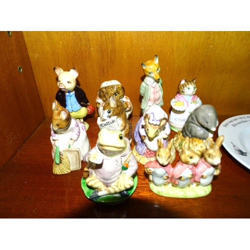 97 - A collection of twenty Beswick Beatrix Potter figures, mainly BP3 back stamps and a Wedgwood Peter R... 