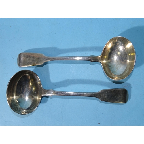 474 - A pair of Victorian fiddle pattern sauce ladles, London, 1846, maker William Robert Smily, ___3oz, (... 