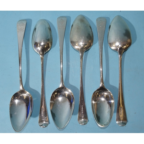 497 - Five George III silver dessert spoons, maker's marks indistinct, CH, London 1809 and one other, EL, ... 