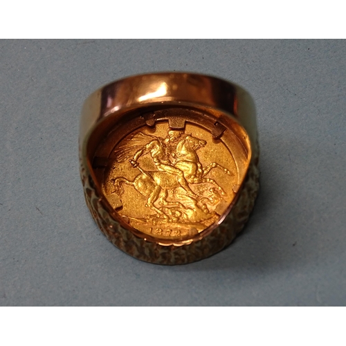 66 - An 1872 sovereign in 9ct gold textured ring mount, size Z, 17.9g.