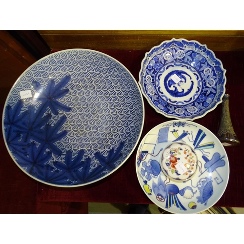 68 - A collection of modern Oriental ceramics.