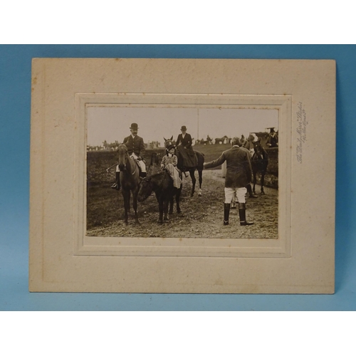 119 - Ten Edwardian and later photographs of hunting, including one entitled 