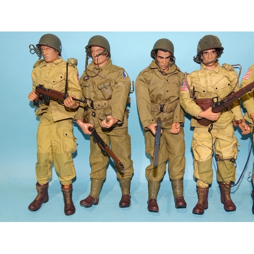 340 - 21st Century Toys, 1:6-scale figures, eight US Army figures with assorted equipment, etc, (a/f), (8)... 