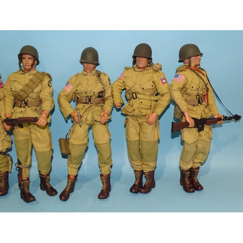 340 - 21st Century Toys, 1:6-scale figures, eight US Army figures with assorted equipment, etc, (a/f), (8)... 