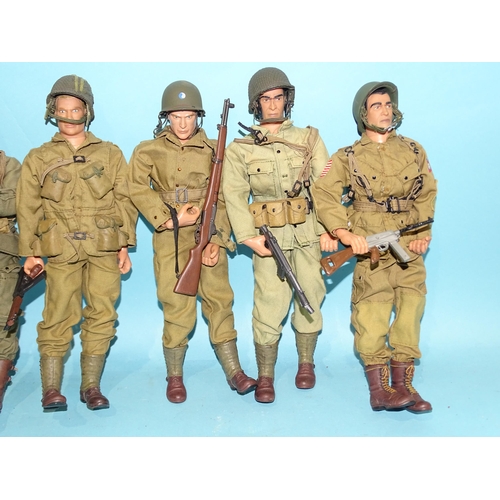 341 - 21st Century Toys, 1:6-scale figures, eight US Army figures with assorted equipment, etc, (a/f), (8)... 