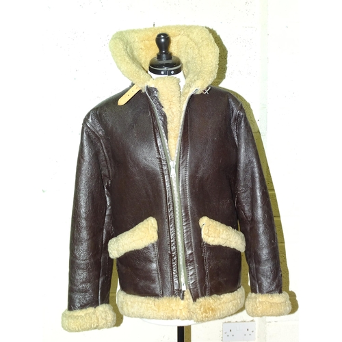 442 - A leather and sheepskin MkVI flying jacket, size M.