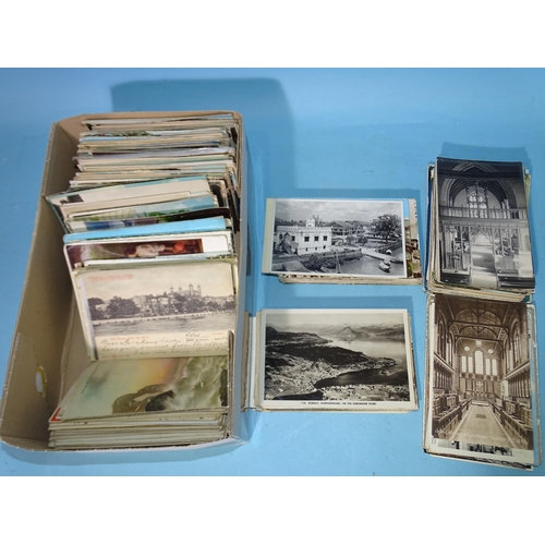 85 - Approximately 500 postcards, mainly topographical.