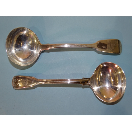 589 - A William IV silver fiddle, thread and shell pattern sauce ladle, 17.5cm, London 1836, maker's mark ... 