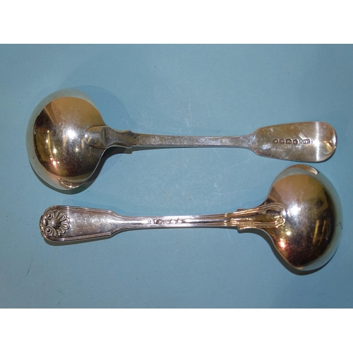 589 - A William IV silver fiddle, thread and shell pattern sauce ladle, 17.5cm, London 1836, maker's mark ... 