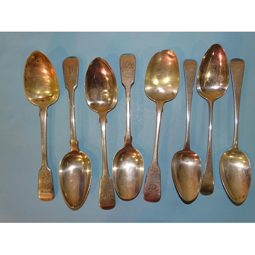 593 - A collection of eight early-19th century fiddle pattern tablespoons, various dates and makers, ___16... 