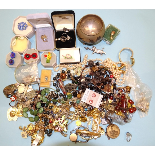 213 - A quantity of costume jewellery, including some by Krementz, watches, etc. and a niello bowl.... 