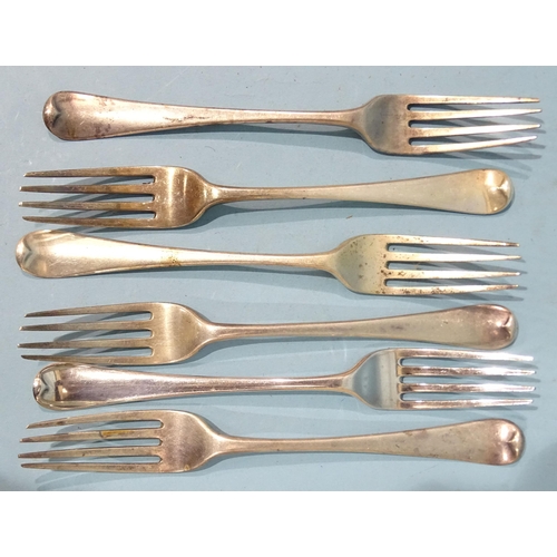 411 - Six Georgian Old English pattern silver table forks, Richard Crossley, London 1791, ___13oz.... 