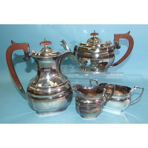 462 - An Elizabeth II four-piece silver tea service, Sheffield 1962, by Travis, Wilson & Co, total wei... 