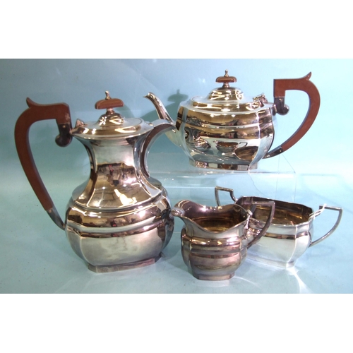 462 - An Elizabeth II four-piece silver tea service, Sheffield 1962, by Travis, Wilson & Co, total wei... 