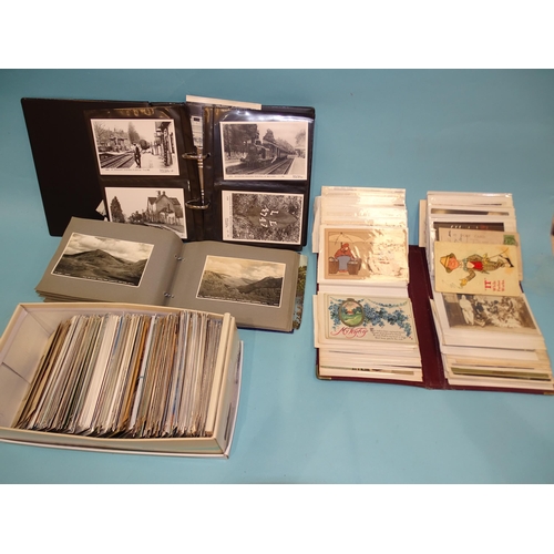 138 - Approximately 640 postcards, loose and in albums, railways, shipping, humour, topography, early-to-l... 