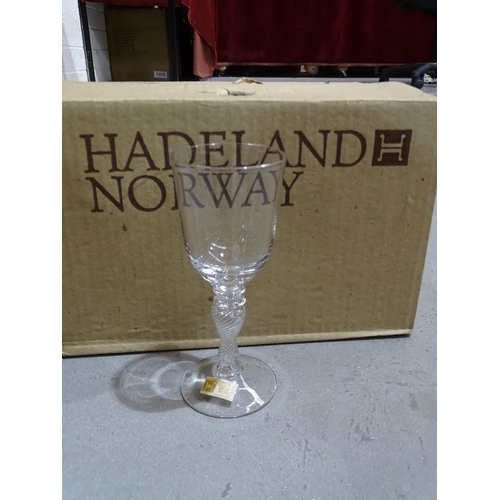 38 - A collection of Hadeland Norwegian 'Peer Gynt' glassware, comprising: thirty sherry/Port glasses, ni... 