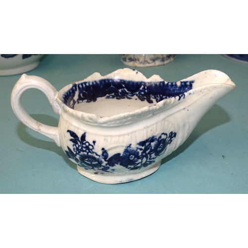 118 - A group of 18th century blue and white porcelain, including first period Worcester teapot (with odd ... 