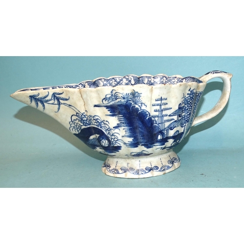 118 - A group of 18th century blue and white porcelain, including first period Worcester teapot (with odd ... 