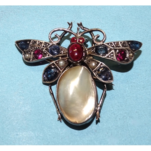 378 - A gem-set insect brooch with mabé pearl thorax and cabochon garnet abdomen, the wings set sap... 