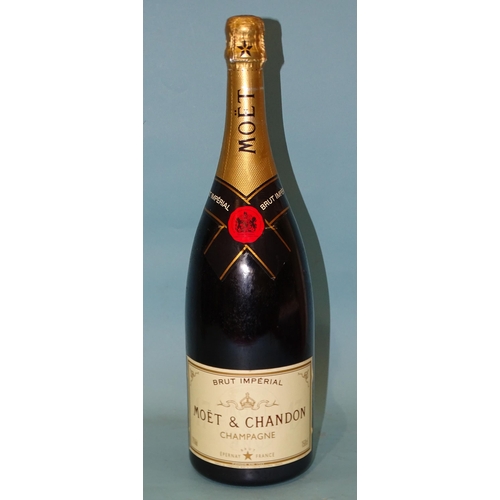 463 - Moët et Chandon, 150cl, Brut Imperial, 12% vol, one magnum.