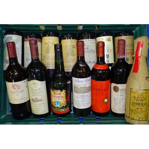 476 - 1982 Barolo Villadoria, 13%, 75cl, in printed hessian over-cover, one bottle and thirteen other bott... 