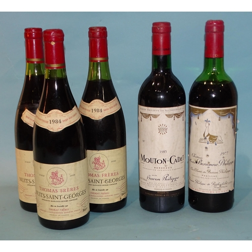 477 - 1977 Chateau Mouton Baronne Philippe Pauillac, 75cl, one bottle, high shoulder, 1985 Mouton-Cadet 75... 