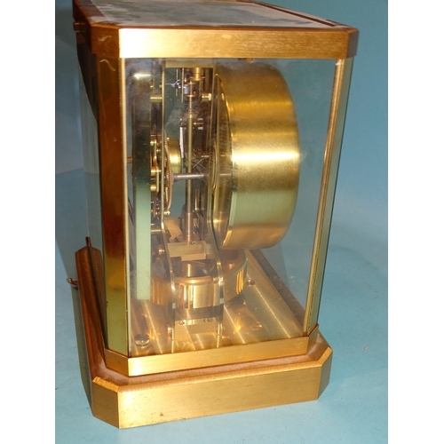 55 - A Jaeger LeCoultre Atmos clock, with square white dial, serial number 259863, in carrying case.... 