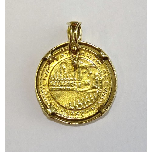 349 - A Papal gold medal 