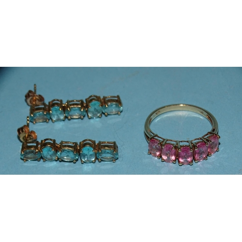 138 - A pair of 9k gold drop earrings set apatite, 3.7g and a 9ct gold ring set five pink beryls, P, 2.2g,... 