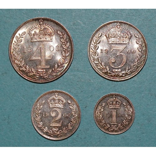 119 - A Queen Victoria 1900 Maundy set, (no case).