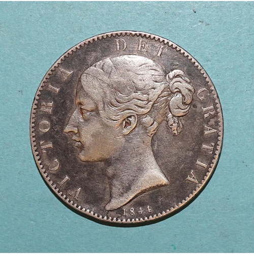 158 - Victoria (1837-1901), an 1844 crown (Cinquefoil stops), young head.